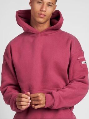 COMFRT BERRY NWT MEDIUM